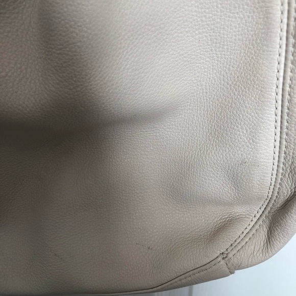 Michael Kors Bag - Picture 7 of 8